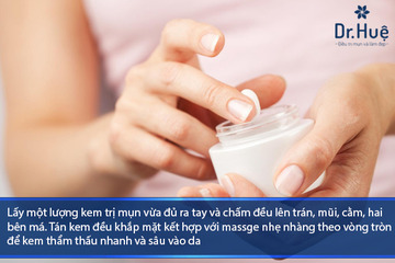 Nên dùng kem trị mụn trước hay sau kem dưỡng ẩm, serum