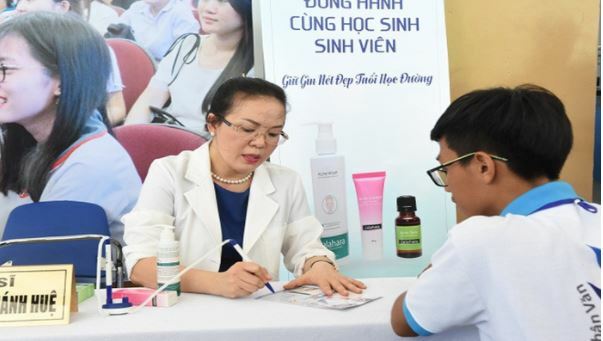 Địa chỉ điều trị mụn uy tín cho sinh viên Thành Phố Hồ Chí Minh