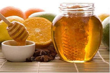 Điều trị mụn bằng bã cà phê, làm sạch da nhờn hiệu quả