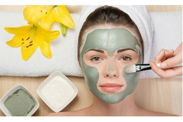 Điều trị mụn bằng phương pháp thiên nhiên hay phương pháp y khoa?