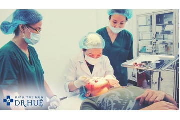Điều trị mụn giá bao nhiêu tại Dr Huệ?