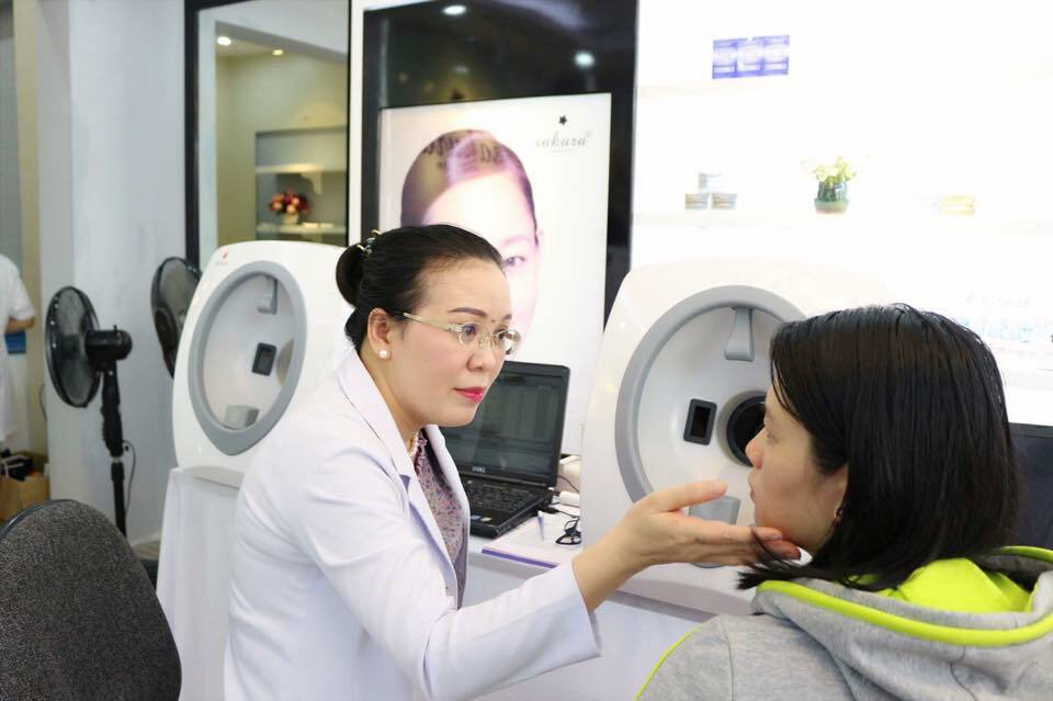 Hành trình trị sẹo rỗ của tôi tại Trung tâm Dr Huệ - Điều trị mụn Dr Huệ - Hình 2