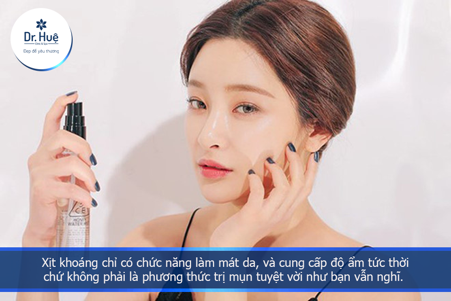 Xịt khoáng cấp ẩm tức thời cho da 