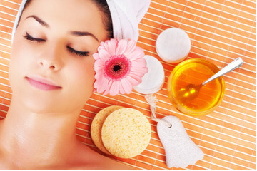 Nên trị mụn bằng phương pháp thiên nhiên hay trị mụn chuẩn y khoa?