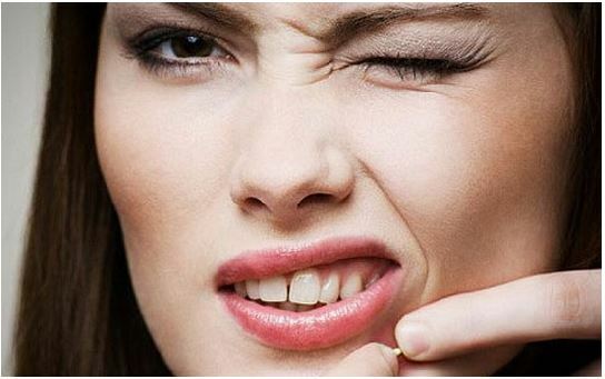 Những thói quen dễ gây mụn mà ít ai ngờ đến - Điều trị mụn Dr Huệ - Điều trị mụn Dr Huệ - Hình 6