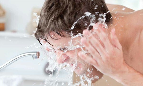 Phương pháp điều trị mụn hiệu quả nhất cho nam