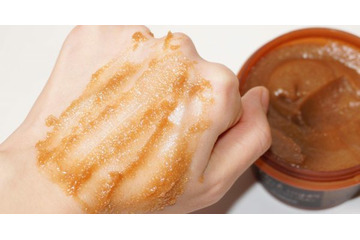 Sữa rửa mặt tẩy tế bào chết loại nào tốt nhất hiện nay