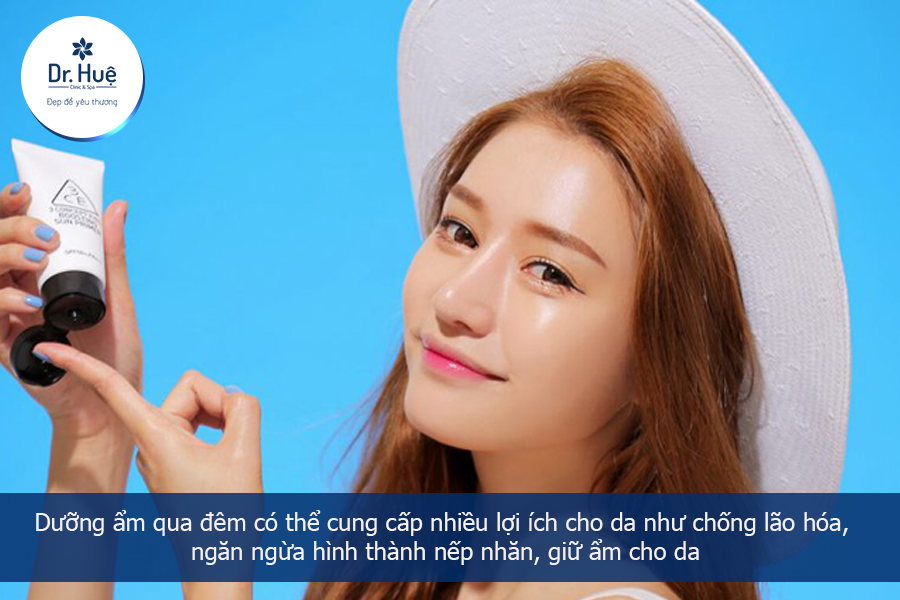 Nên dưỡng da qua đêm để ngăn chặn tình trạng da khô